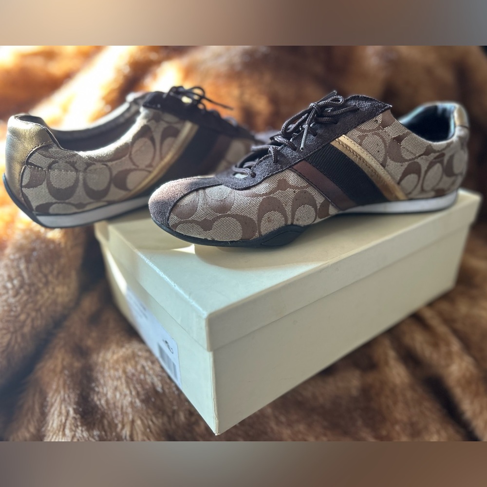 2 pair of coach sneakers women red 9.5 brown sz 10M - Picture 4 of 11